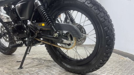 Mutt Mastiff 2022 ONLY 2K CAFE RACER NEW MOT VERY CLEAN LEARNER BIKE 125CC 24