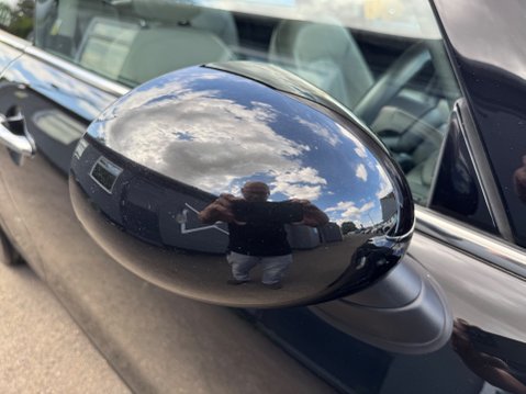 Mini Hatch COOPER EXCLUSIVE 24