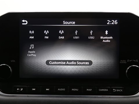 Nissan Qashqai 1.3 DIG-T MHEV N-Connecta Euro 6 (s/s) 5dr 16