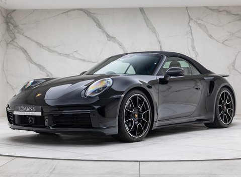 Porsche 911 Turbo S Cabriolet (992) 5