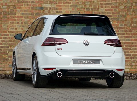 Volkswagen Golf GTI S Clubsport 3