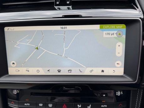 Jaguar F-Pace 2.0 P300 R-Sport SUV 5dr Petrol Auto AWD Euro 6 (s/s) (300 ps) 53
