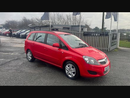 None Vauxhall Zafira EXCLUSIV photo