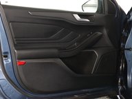 Ford Focus ST-LINE X 44