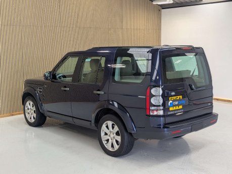 Land Rover Discovery 3.0 Discovery SE Tech SDV6 Auto 4WD 5dr 23
