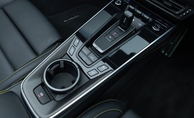 Porsche 911 Turbo S CABRIOLET (992) 28