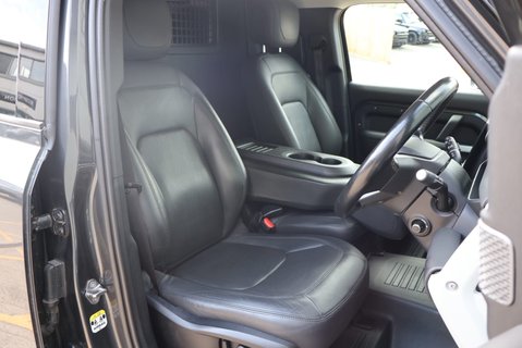 Land Rover Defender 110 2023 HARD TOP  D250 HSE MHEV STYLED BY SEEKER 3 SEATER Huge spec  22