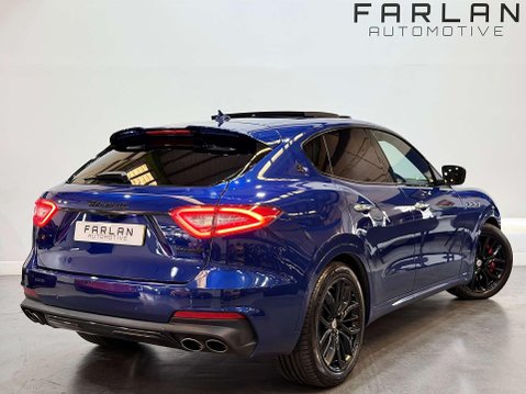 Maserati Levante 3.0 V6 GranSport Nerissimo SUV 5dr Petrol ZF 4WD Euro 6 (s/s) (350 ps) 5