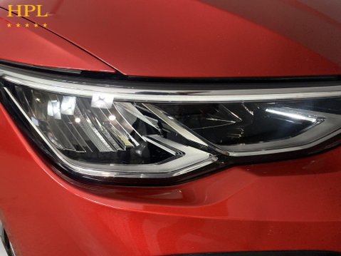 Volkswagen Golf 1.5 eTSI MHEV R-Line Hatchback 5dr Petrol Hybrid DSG Euro 6 (s/s) (150 ps) 9