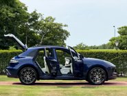 Porsche Macan S PDK 12