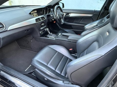 Mercedes-Benz C Class 6.3 C63 V8 AMG Edition 125 SpdS MCT Euro 5 2dr 2