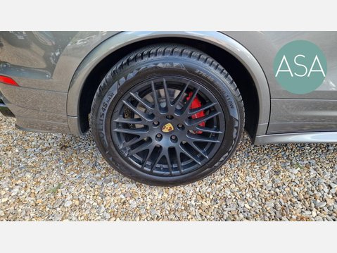 Porsche Cayenne 3.6T V6 GTS SUV 5dr Petrol TiptronicS 4WD Euro 6 (s/s) (440 ps) 26