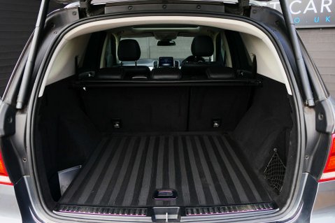 Mercedes-Benz GLE 2.1 GLE 250 D 4Matic AMG Line Premium Auto 4WD 5dr 19