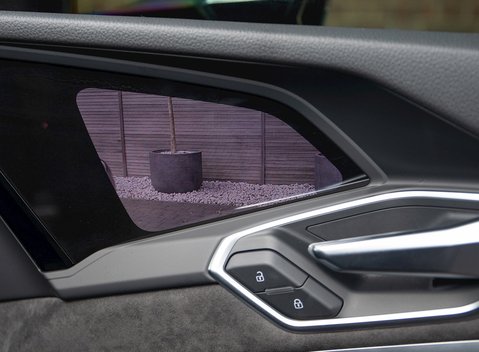 Audi E-Tron 55 Quattro Launch Edition 23