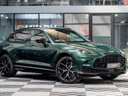 Aston Martin DBX 707 1