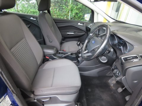 Ford C-Max TITANIUM 10