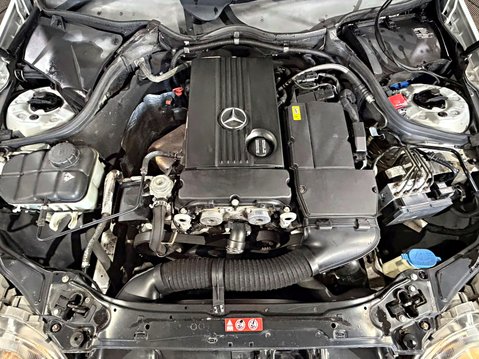Mercedes-Benz C Class C180 KOMPRESSOR CLASSIC SE AUTOMATIC 12