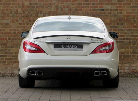 Mercedes-Benz CLS AMG 13