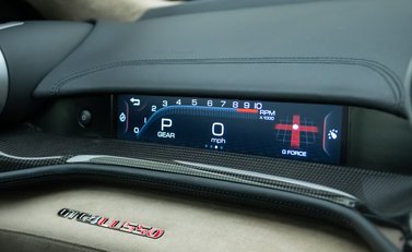 Ferrari GTC4 Lusso V12 20