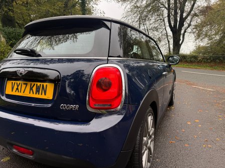 Mini Hatch COOPER SEVEN 19