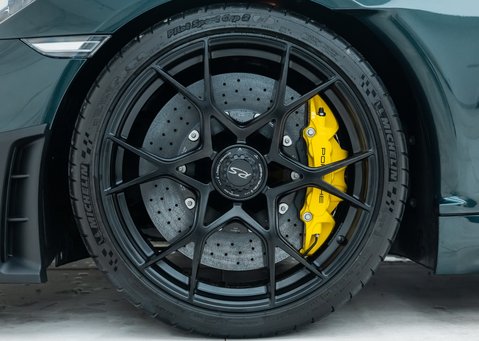 Porsche 718 SPYDER RS