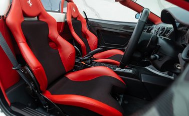 Ferrari F430 SCUDERIA SPIDER 16M 17