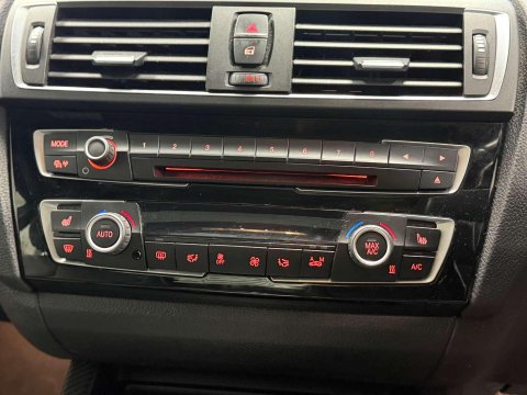 BMW M2 3.0i Coupe 2dr Petrol DCT Euro 6 (s/s) (370 ps) 47