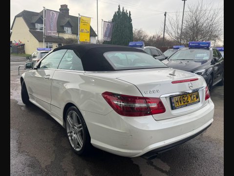 Mercedes-Benz E Class 1.8 E200 BlueEfficiency Sport Cabriolet Euro 5 (s/s) 2dr 2