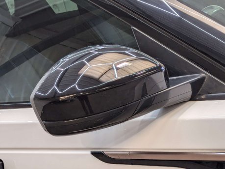 Land Rover Range Rover Velar 2.0 Range Rover Velar R-Dynamic HSE P250 Auto 4WD 5dr 26