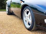 Porsche 911 CARRERA 4 14