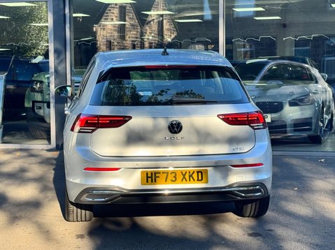 Volkswagen Golf STYLE ETSI DSG 8