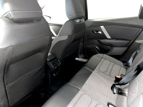 Citroen C4 1.2 PureTech Shine Hatchback 5dr Petrol Manual Euro 6 (s/s) (130 ps) Air Co 20