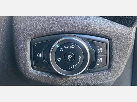 Ford Transit Connect 1.5 TDCi 200 ECOnetic Panel Van 5dr Diesel Manual L1 H1 (105 g/km, 99 bhp) 24