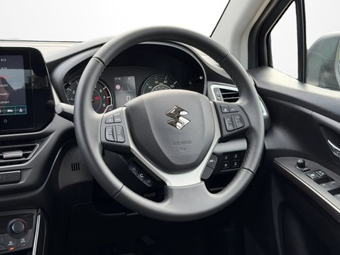 Suzuki S-Cross 1.4 Boosterjet 48V Hybrid Motion 5dr Auto 19