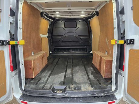 Ford Transit Custom 2.0 300 EcoBlue Limited Panel Van 5dr Diesel Auto L1 H1 Euro 6 (s/s) (130 p 33