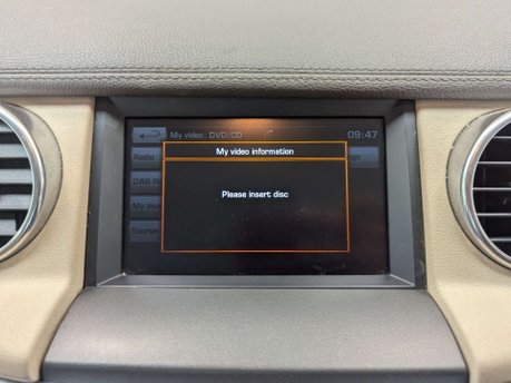 Land Rover Discovery 3.0 Discovery SE Tech SDV6 Auto 4WD 5dr 69