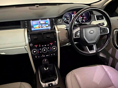 Land Rover Discovery Sport SD4 HSE 14