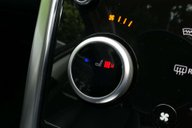 Land Rover Discovery Sport 2.0 Discovery Sport SE MHEV Auto 4WD 5dr 32