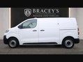 Vauxhall Vivaro Vivaro 3100 Dynamic 6