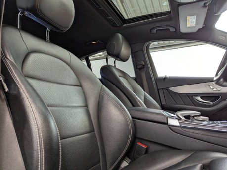Mercedes-Benz GLC 2.1 GLC 220 D 4Matic AMG Line Premium+ Auto 4WD 5dr 30