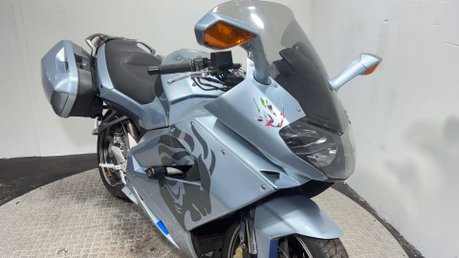 Aprilia Futura RSV 1000 2004 29K GOOD RUNNING TOURING COMMUTER BIKE 1000CC 15