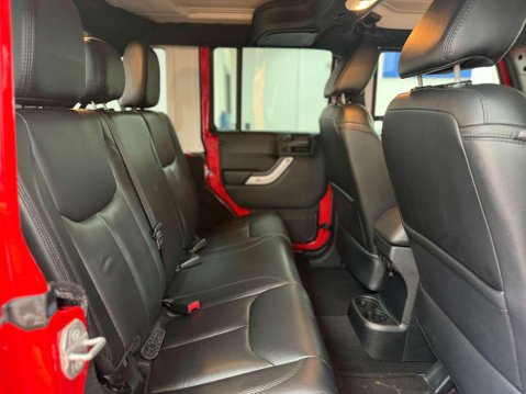 Jeep Wrangler 2.8 CRD Overland SUV 4dr Diesel Auto 4WD Euro 6 (197 bhp) 39