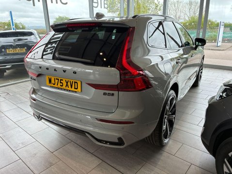 Volvo XC60 2.0 B5 MHEV Plus Black Edition Auto AWD Euro 6 (s/s) 5dr 5