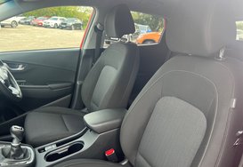 Hyundai KONA T-GDI PREMIUM MHEV 25