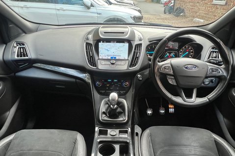 Ford Kuga ST-LINE TDCI - 8 SERVICES - AWAITING PREPARATION 12