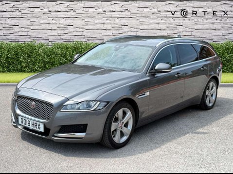 Jaguar XF 2.0 XF Portfolio D AWD Auto 4WD 5dr 3