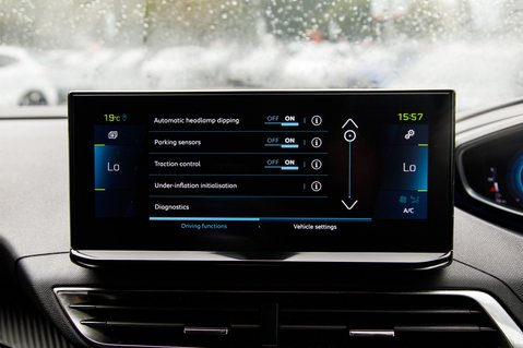Peugeot 3008 ALLURE 19