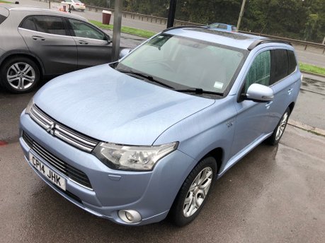Mitsubishi Outlander 2.0 PHEV GX 4H 5dr Automatic Plug in Hybrid £20 tax 9