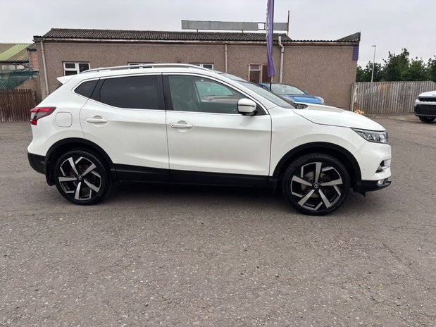 Nissan Qashqai DCI TEKNA 4
