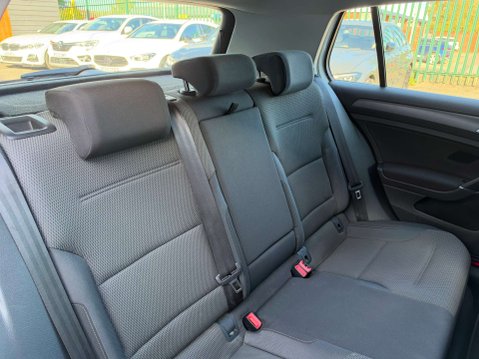 Volkswagen Golf 35.8kWh e-Golf Hatchback 5dr Electric Auto (136 ps) 16